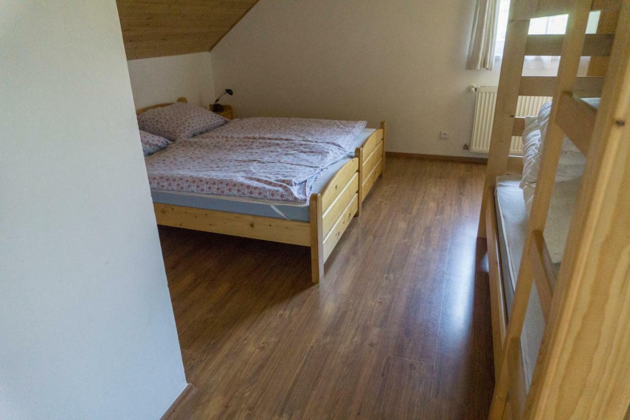 Holiday Villa Javornik Bagian luar foto