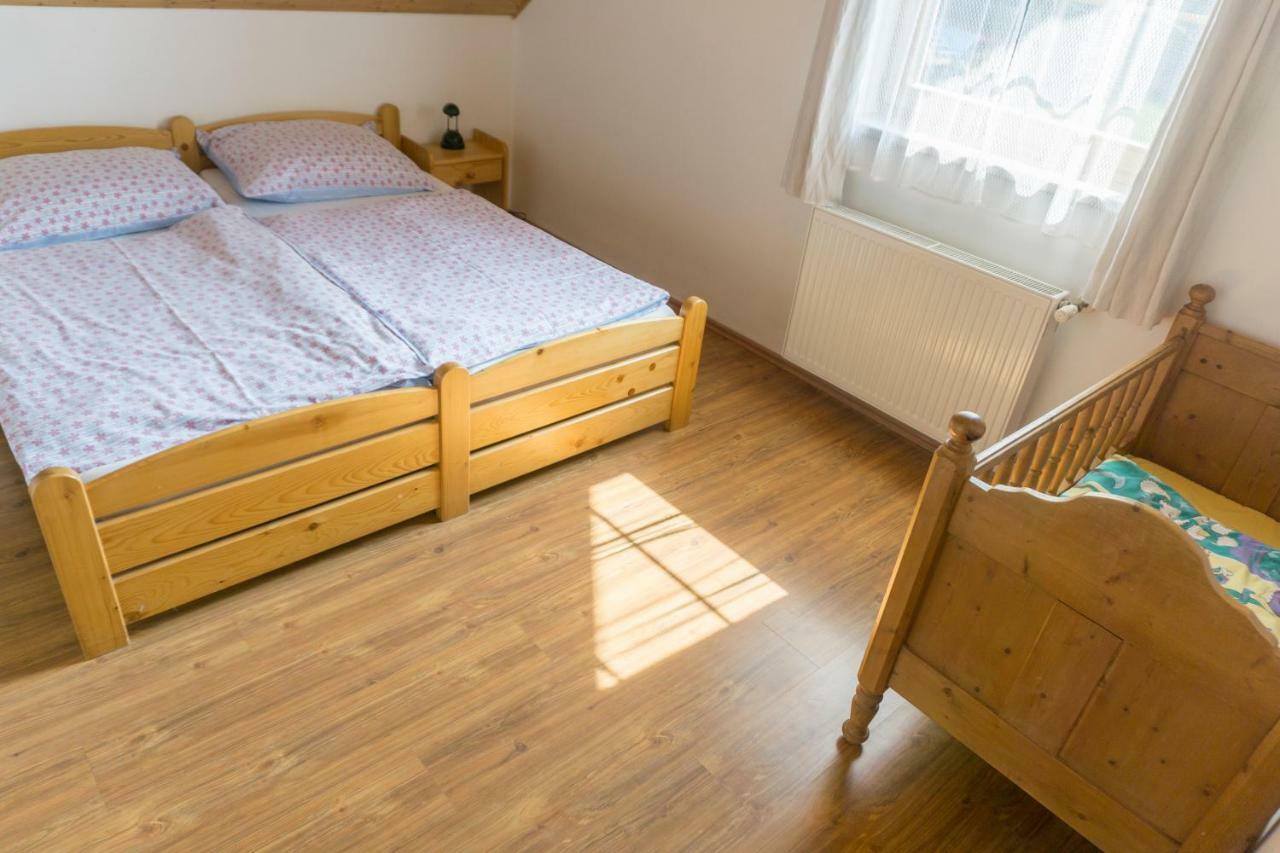 Holiday Villa Javornik Bagian luar foto